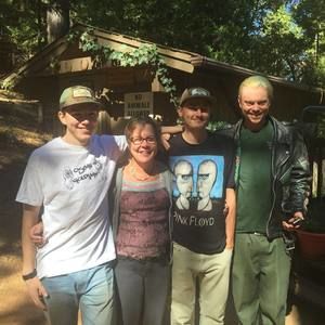 Meet your Posher, Lynne